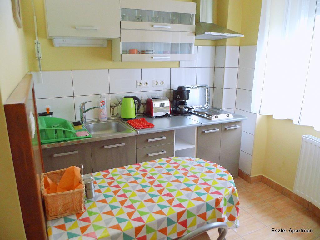 Eszter Apartman Bekescsaba Exterior photo